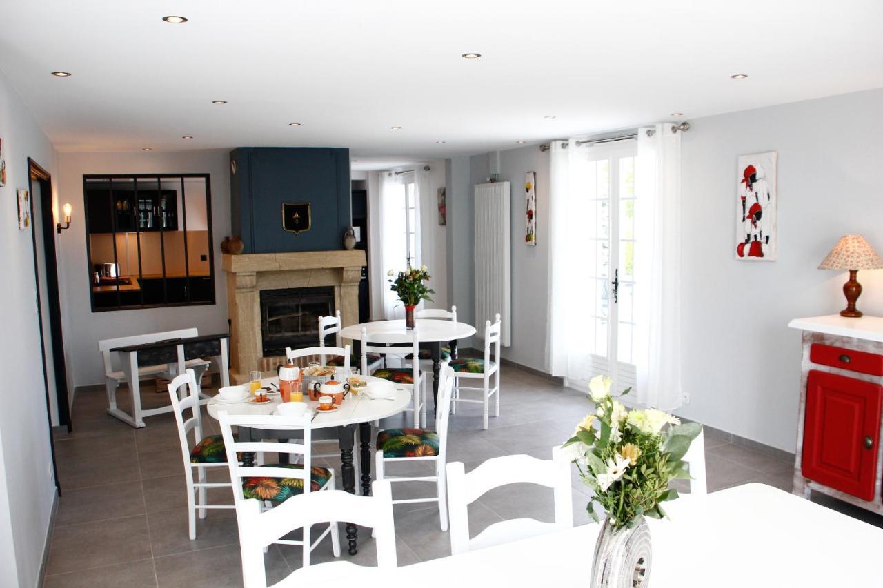 Bed and Breakfast La Veuzaine à Onzain Extérieur photo